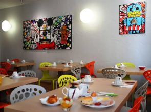 Grand Hôtel Dauphiné Toulon, Boutique Hôtel & Suites