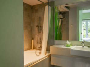 EDEN Hotel Kuta Bali