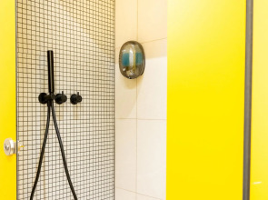 Petit Hostel Palacio Real