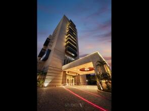 DoubleTree by Hilton Hotel Gurgaon - New Delhi NCR
