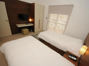 Al Bander Hotel & Resort