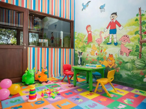 Отель Dwaraka The Royal Villas