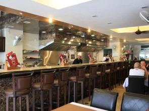 Maleez Lodge Hotel and Restaurant