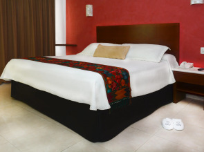 Adhara Hacienda Cancun