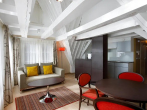 Krasnapolsky Apartments