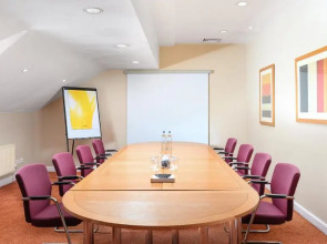 voco Oxford Spires by IHG