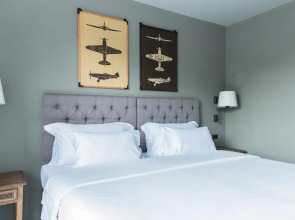 Sugar Marina Hotel - AVIATOR - Phuket Airport