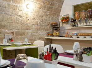 Hotel Elysée Secret