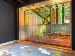 Hotel Lielupe by SemaraH