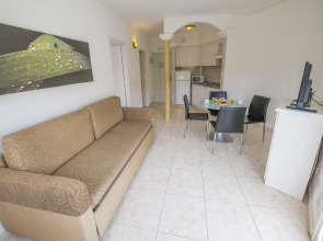 Checkin Bungalows Atlantida