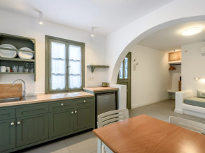 Nissia Kamares Hotel Apartments