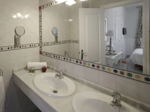 Basic Hotel Puerta de Sevilla