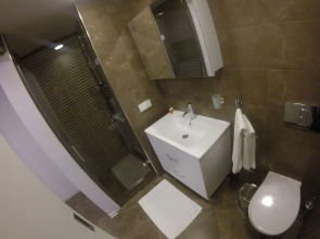 Uçar Royal Hotel and Conference Hall