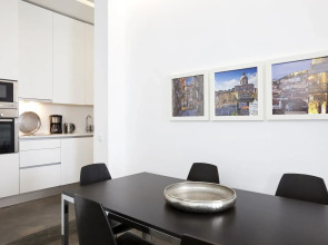 Hello Lisbon Santa Apolónia