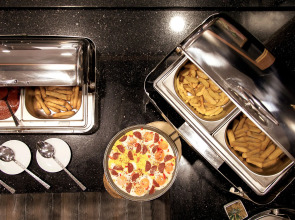 The Rise Aron Business Hotel Merter