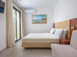 Отель Bomo Tosca Beach