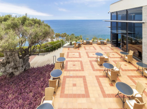 Отель Royal Savoy