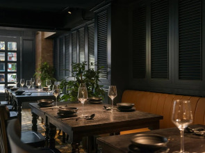 Hanoi E Central Hotel