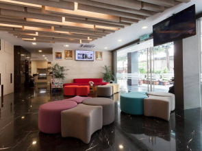 Worldview Grand Hotel