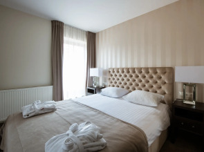 Отель Amberton Cathedral Square Вильнюс