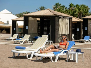 Seven Seas Hotel Blue