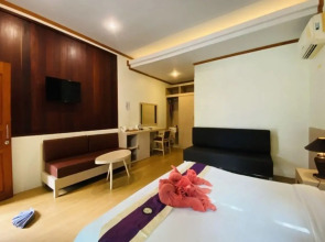 Paradise Resort PHI PHI