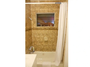 Los Angeles Adventurer All Suite Hotel at LAX