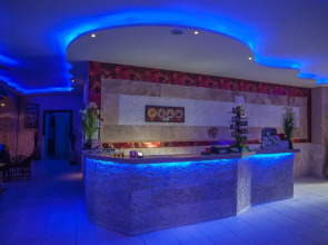 Отель Xeno Eftalia Resort 