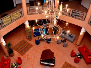 Borjs Hotel Suites & Spa