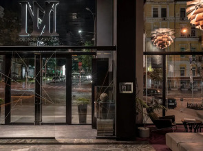 Дизайн-отель 11 Mirrors