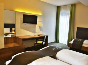 RiKu HOTEL Weissenhorn