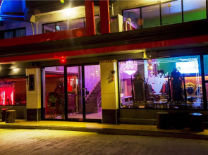 Khunsri Resort Pattaya