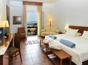 Xenia Ouranoupolis Hotel