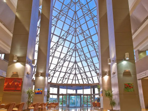 RH Ifach Family Hotel