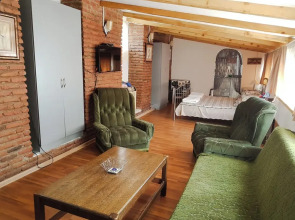 Исторические апартаменты 1868 Tbilisi, лучшее расположение