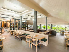 Khaolak Emerald Beach Resort and Spa