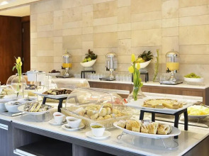 Radisson Blu Plaza El Bosque Santiago