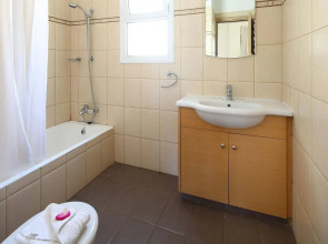 St Nicolas Elegant Residence