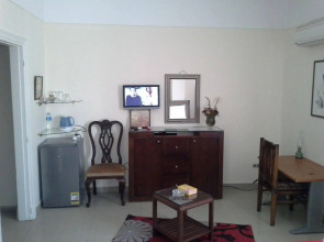 Alexander the Great Hotel - Alexotel