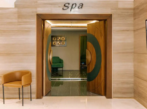 Sonder by Marriott Bonvoy Downtown Towers Apartments