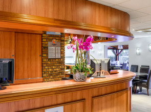 Comfort Hotel Evreux
