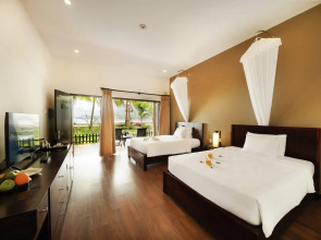 Diamond Bay Resort and Spa