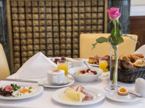 Hotel Astoria Vienna, Curio Collection by Hilton