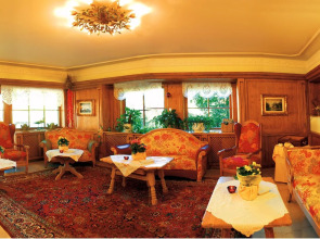 ZILLERTALERHOF - Alpine Hideway