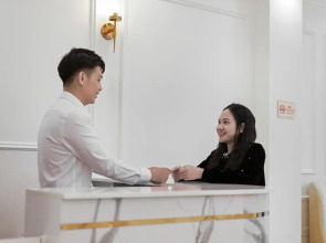 Chemi Noi Bai Airport Hotel