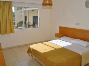 Mariela Hotel Apartments