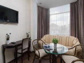 Отель «Зенит»