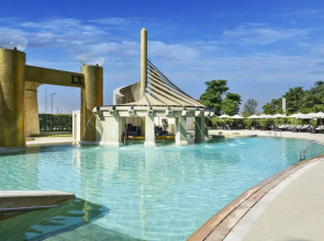 Отель Raffles Dubai