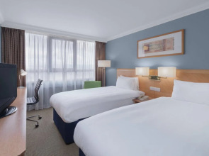 Holiday Inn London Kensington Forum