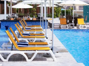 Курорт C Central Resort the Palm